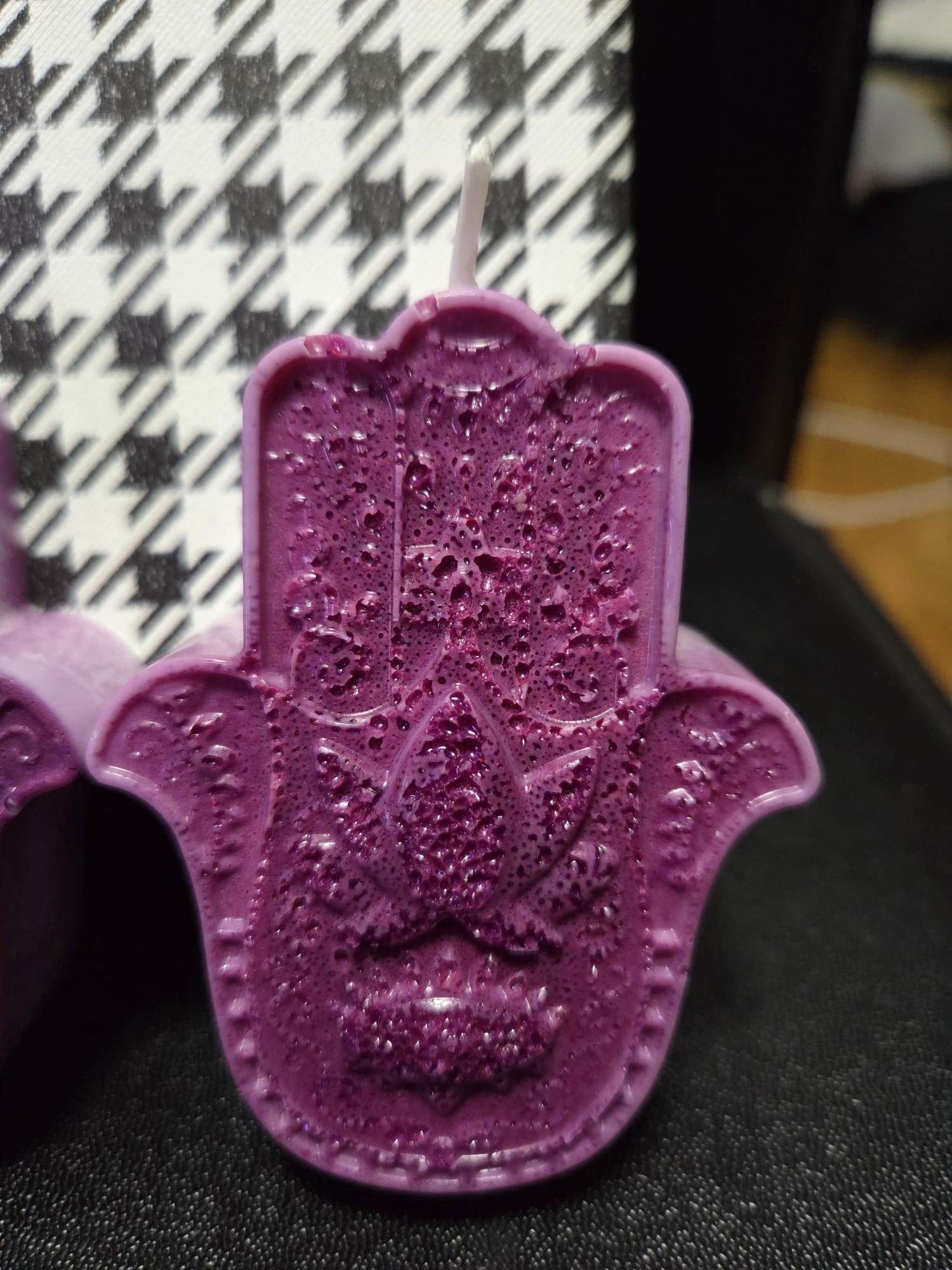 3 manos de Fátima con olor a caramelo