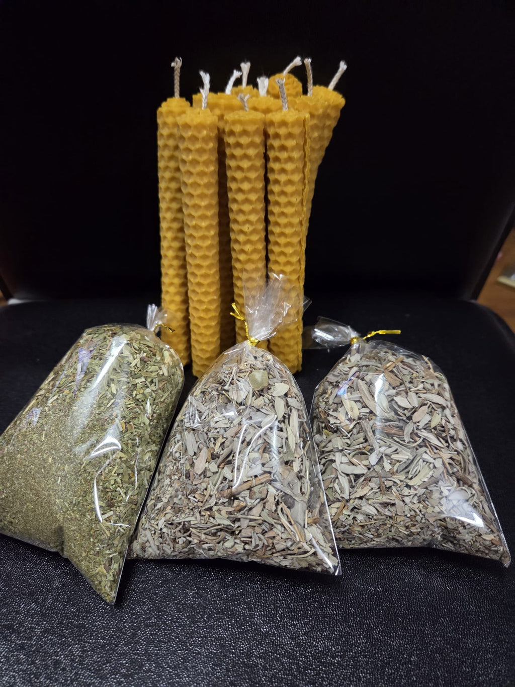 Ruda, Salvia y 11 Velas de Miel