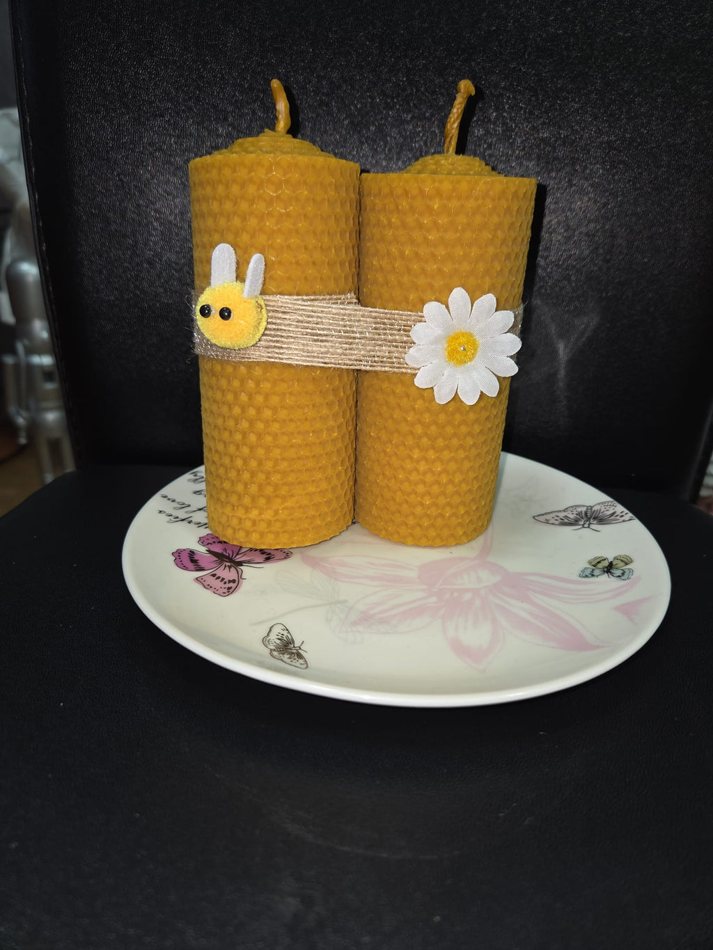 2 velones de 5,5x 13 cms cera natural de abejas, sin aditivos