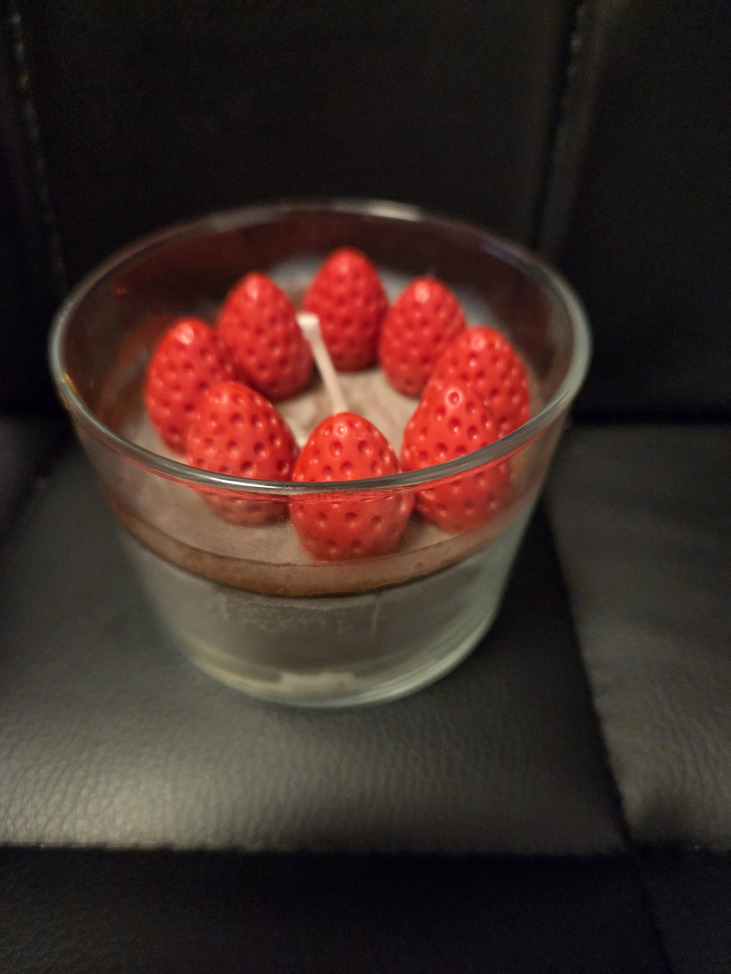 Vela de chocolate con fresas