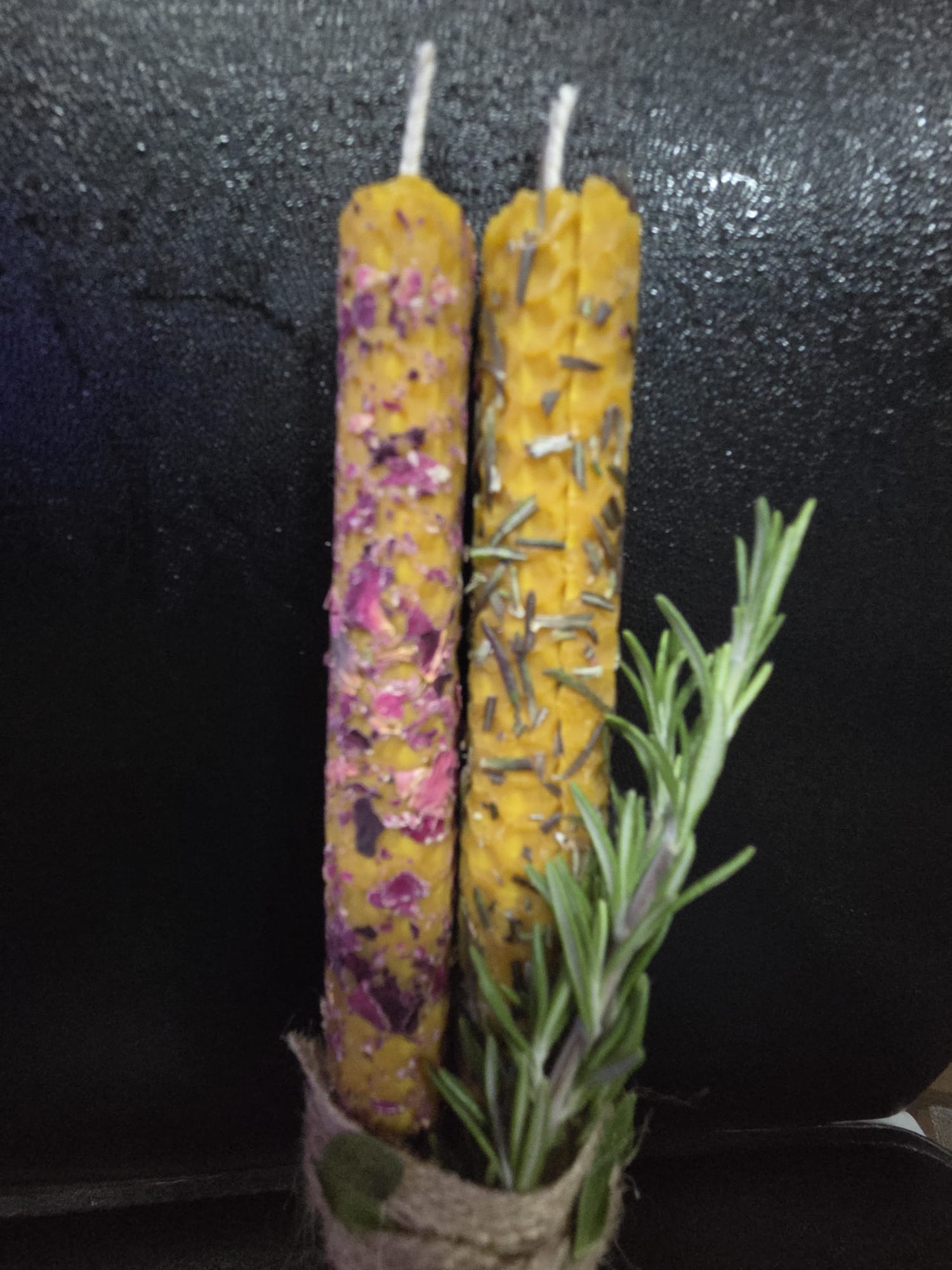 2 Velas Cera Miel Abejas Ritualizadas 22cm