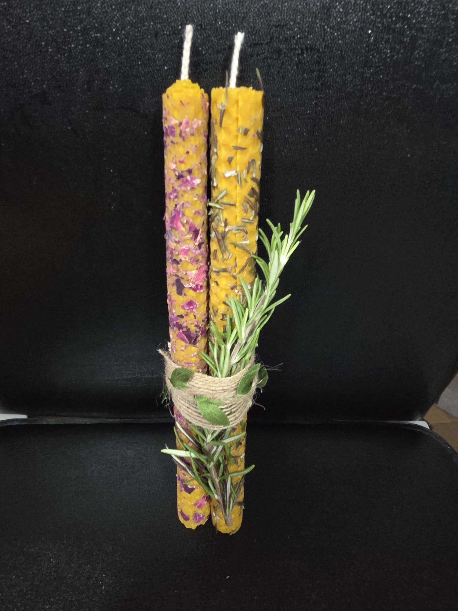 2 Velas Cera Miel Abejas Ritualizadas 22cm