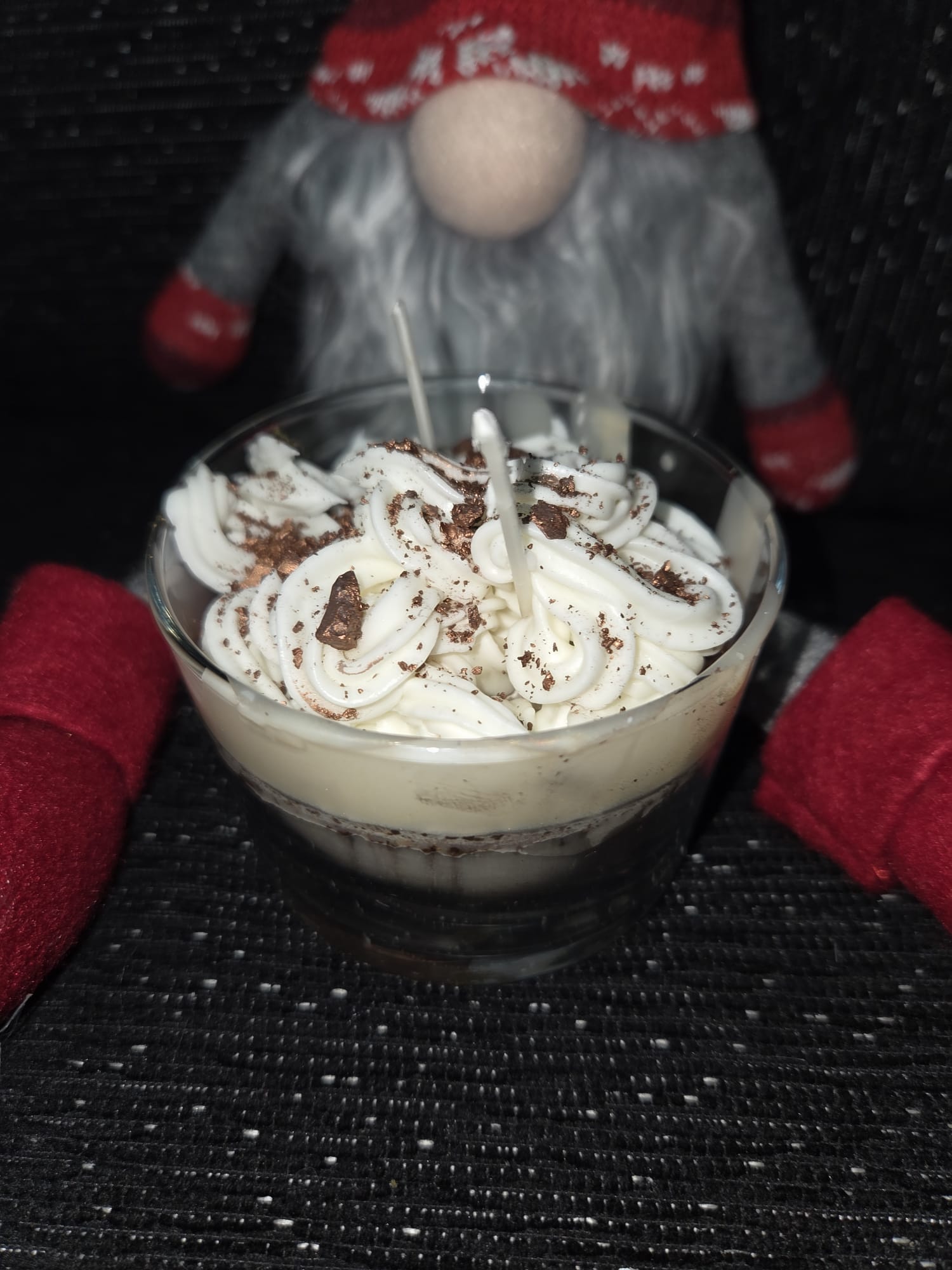 Vela de vaso capuchino con nata chantilly con olor a chocolate