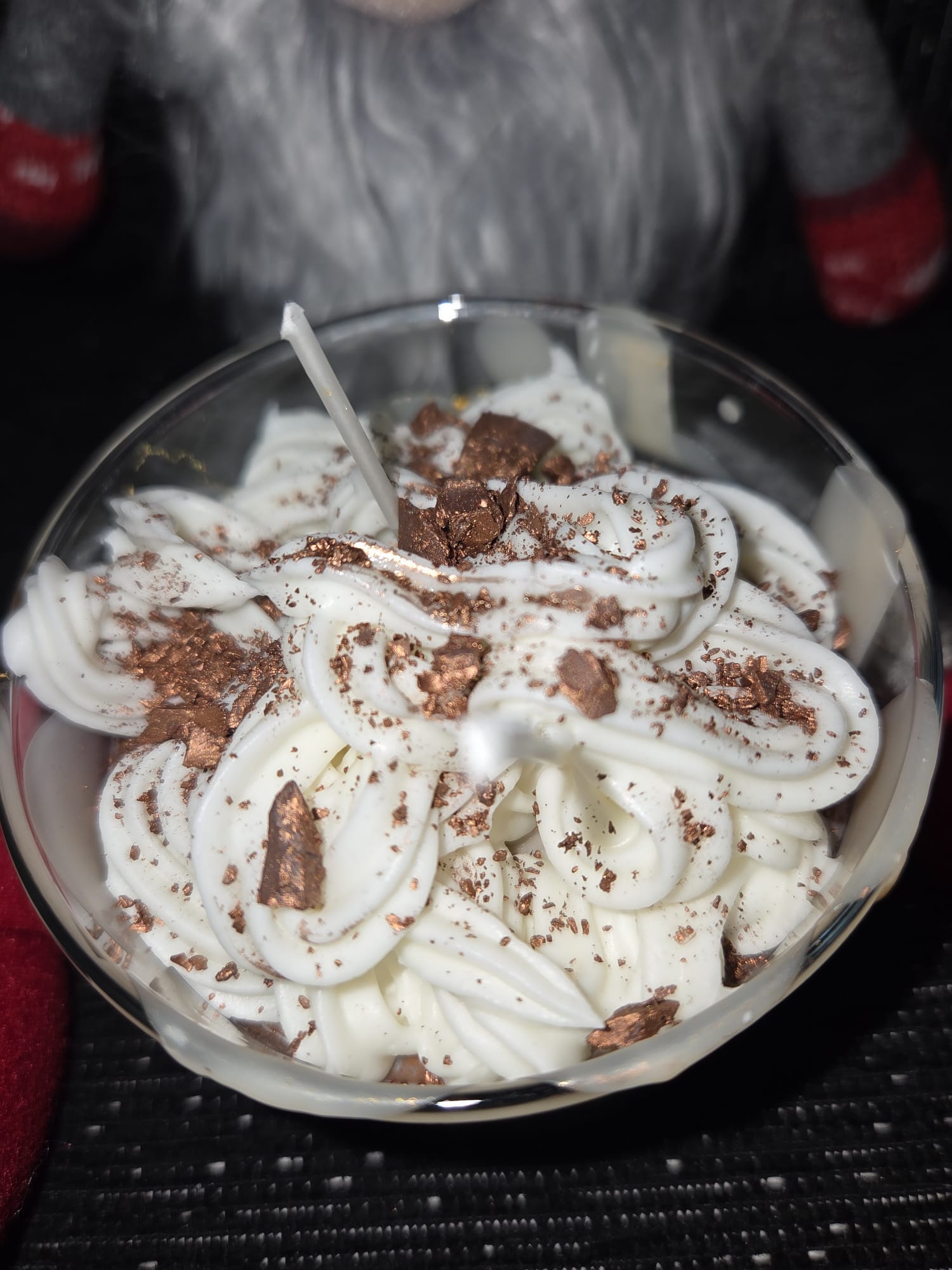 Vela de vaso capuchino con nata chantilly con olor a chocolate