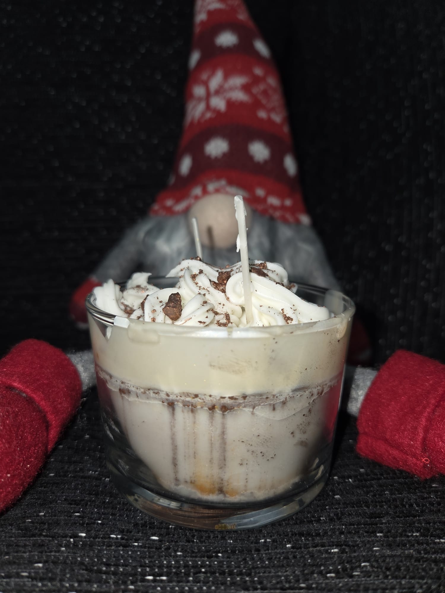 Vela de vaso capuchino con nata chantilly con olor a chocolate