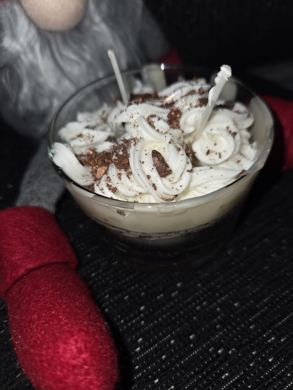 Vela de vaso capuchino con nata chantilly con olor a chocolate